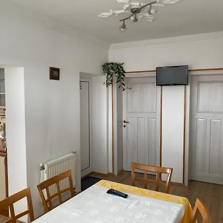 Guest house Simona 3*