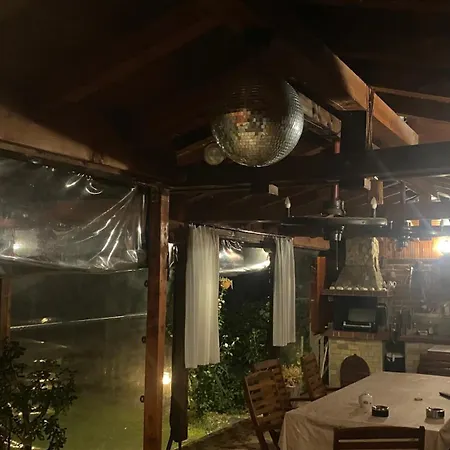 Simona Sapareva Banya