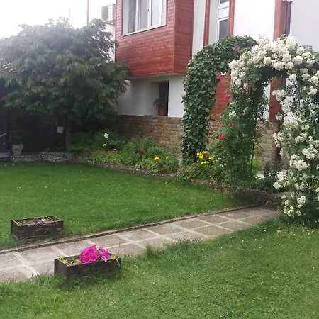 Simona Guest house